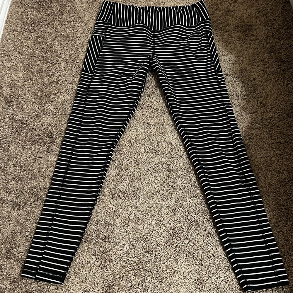 Black and white striped leggings